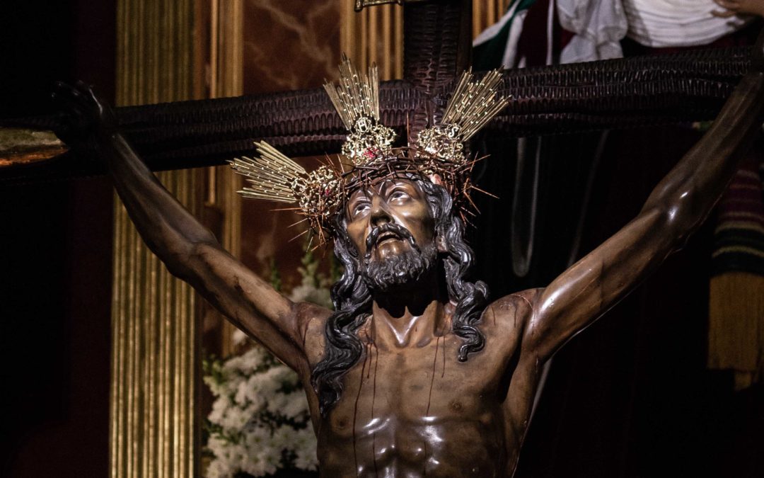 REPORTAJE FOTOGRÁFICO BESAPIÉS STMO. CRISTO DE LA EXPIRACIÓN 2020.