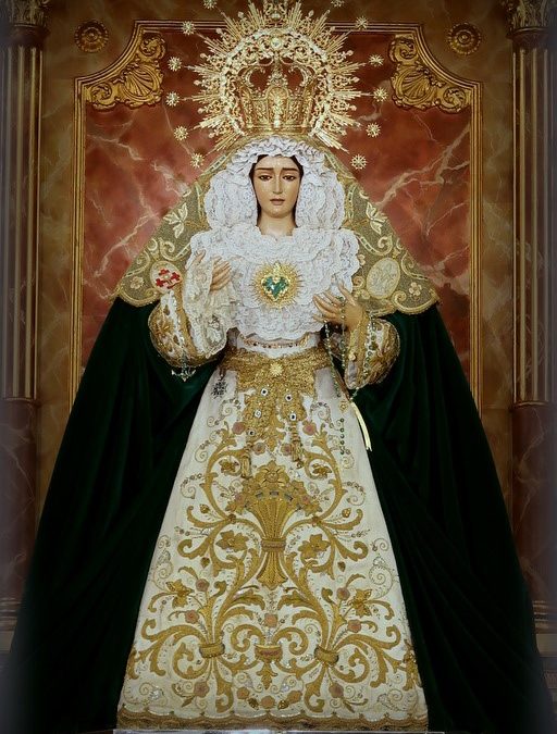 NTRA. SRA. DE LA ESPERANZA CORONADA ATAVIADA PARA EL TIEMPO ORDINARIO 2020