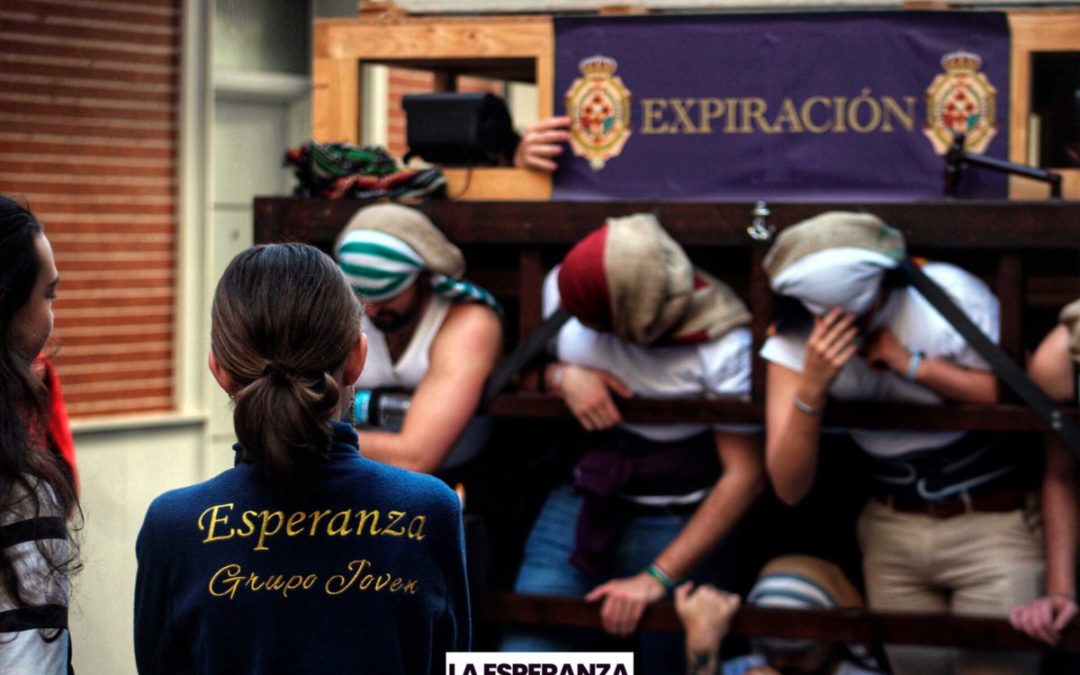 ENSAYO DE COSTALEROS STMO. CRISTO DE LA EXPIRACIÓN