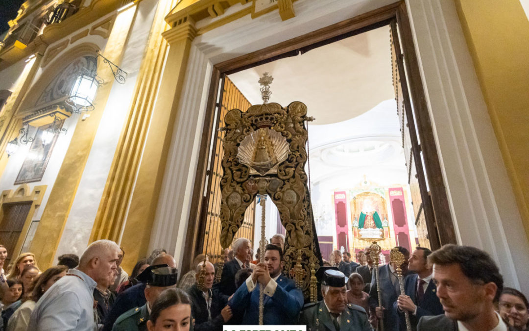 RECIBIMIENTO DEL SIMPECADO DE EMIGRANTES