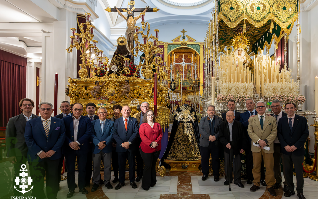 ACTO DE PRESENTACIÓN DE LA NUEVA SAYA A NTRA. SRA. DE LA ESPERANZA