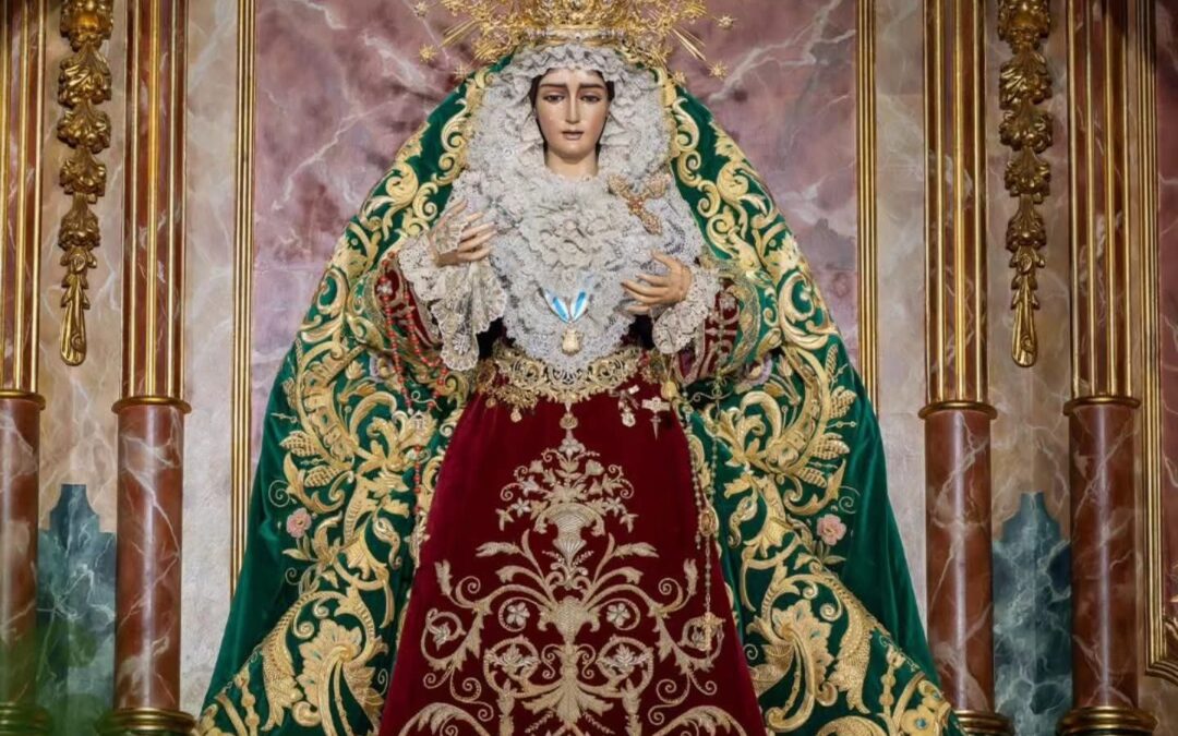 NTRA. SRA. DE LA ESPERANZA ATAVIADA PARA SU XXVI ANIVERSARIO CORONACIÓN CANÓNICA